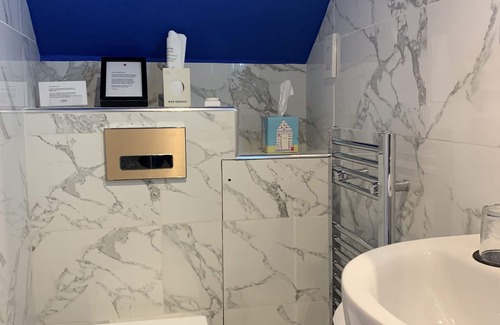 Newington House | Southside Guest House