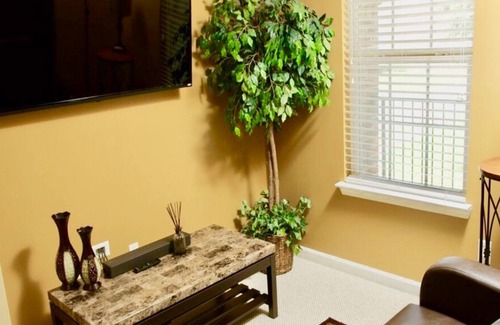Fairburn House | Southside Oasis