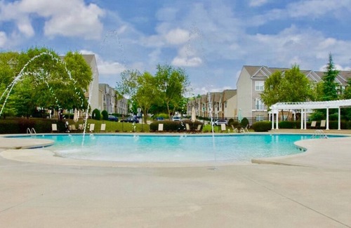 Fairburn House | Southside Oasis