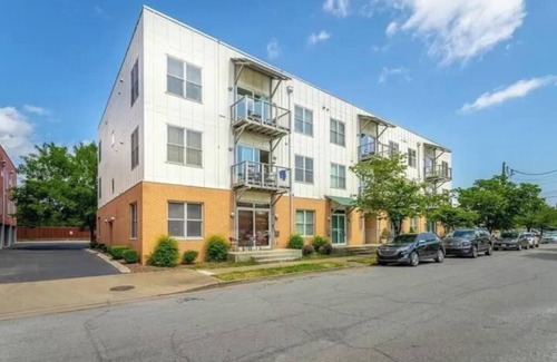 Downtown Chattanooga Condo | Southside Stunner Downtown Chattanooga, TN