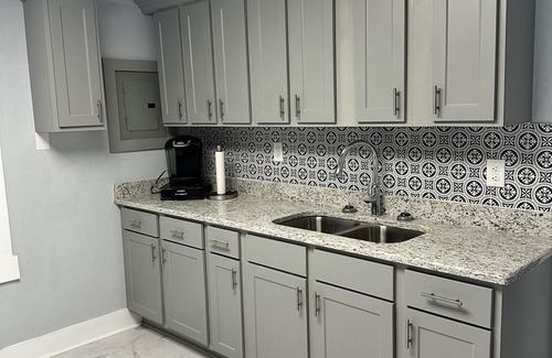Wilmington Villa | Southside Villa “South Front District”