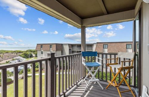 Morehead City Apartment | Southwinds, Unit H13