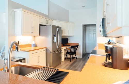 Crown Pointe House | Sovanita House Naples, FL with private pool