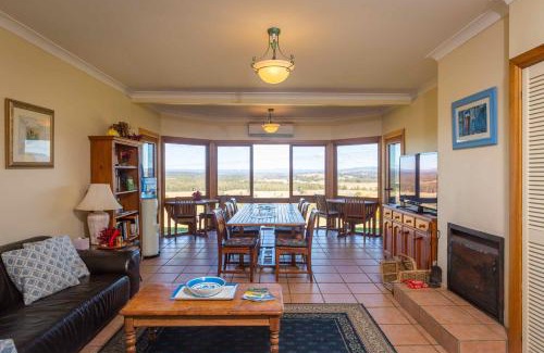 Lovedale House | Sovereign Hill Country Estate