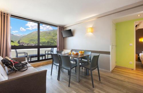 Les Menuires Apartment | SOWELL RESIDENCES Pierre Blanche
