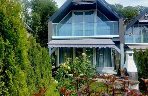 Lubiatowo House | Sowi Kąt - Domki z Baliami oraz Tradycyjne