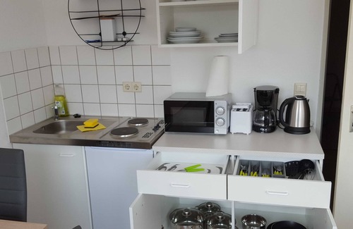 Elberfeld-Mitte Apartment | - SP Hotels - City apartment - Apartment with a view of the mountains