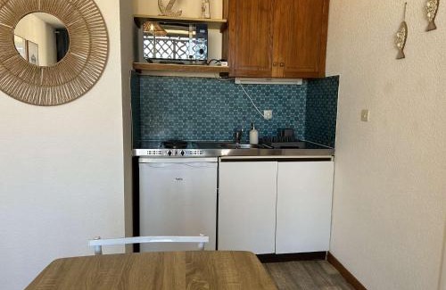 Saint-Pierre-la-Mer Apartment | SP350-B202 Appartement 2 pièces cabine SAINT PIERRE LA MER