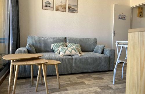 Saint-Pierre-la-Mer Apartment | SP350-B202 Appartement 2 pièces cabine SAINT PIERRE LA MER