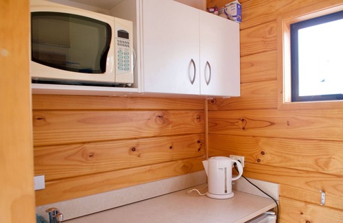 Mangawhai Heads House | Spa and a 5 minute walk to the water