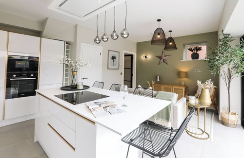 Hereford House | Spa Like Bathrooms & Luxurious Accommodation