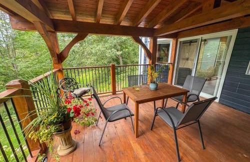 Montpellier Ski Chalet | Spa Nature Waterfront - Le Cardinal