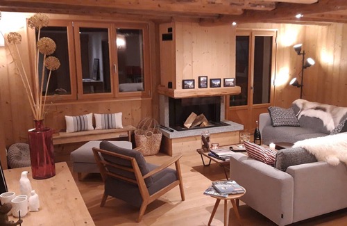 Villarbon Ski Chalet | SPACIOUS 3 VALLEYS CHALET WITH MAGNIFICENT VIEW