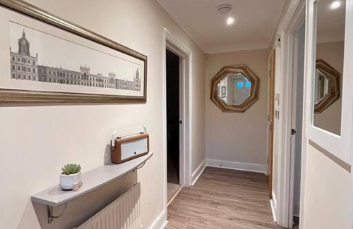 Oxford Apartment | Space and Comfort in Summertown