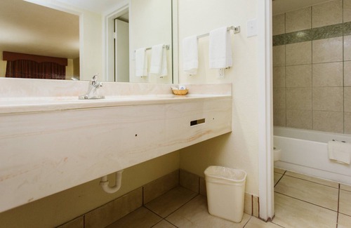 Northside Hotel | Space City Inn