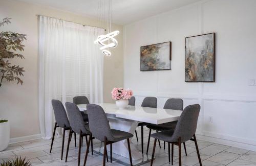 Four Corners House | Space comfort and an incredible location 831