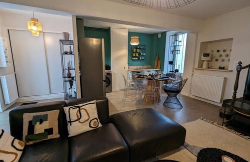 Saint-Yrieix-sur-Charente Cottage | Spacious Home with Terrace, Parking, and Modern Amenities in Historic 18th Century Property