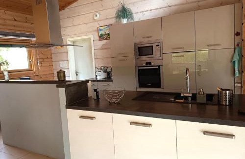 Elliant Ski Chalet | Spacieux Chalet en Bois Massif au coeur du Finistère