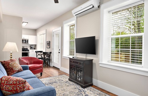 Asheville Apartment | Spacious 1 Bedroom Apt! Pet friendly with Private fenced in back yard and deck!