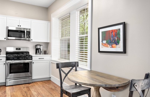 Asheville Apartment | Spacious 1 Bedroom Apt! Pet friendly with Private fenced in back yard and deck!