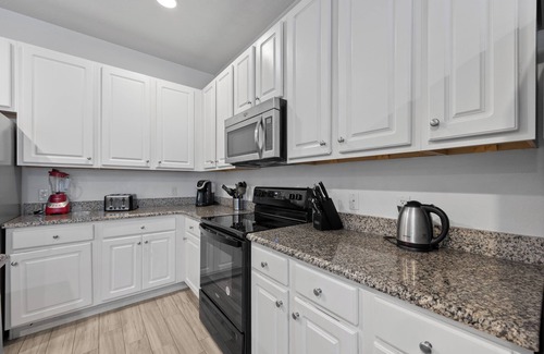 Sunridge Woods House | ⭐Spacious 10-BR Family Retreat Near Disney, Solterra Resort - Pool Spa, Game