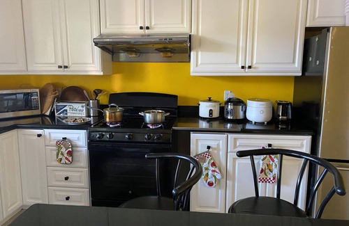 Monterey Park House | Spacious 11-bedroom house with AC, WiFi in enchanting Monterey Park