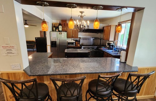 Fishs Eddy House | Spacious 11-bedroom house with AC and WiFi in charming Fishs Eddy