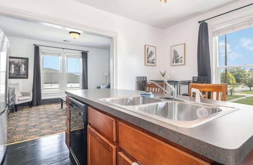 Michigan City Apartment | Spacious 1bd, Close to Beach, Shops, Food & Mall