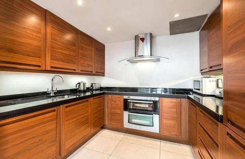 Vincent Square Apartment | Spacious 2 bed in Pimlico