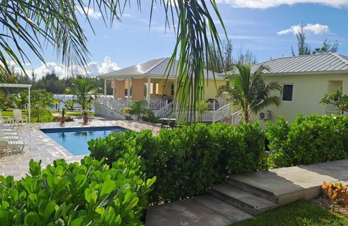Freeport Apartment | Spacious 2 Bedroom Apartment: Pool, Clubhouse, Dock -Da Bahamian Life Vacations