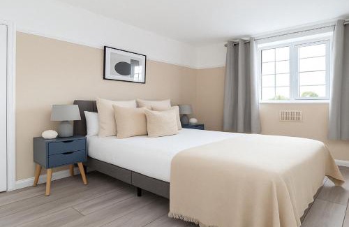 Kentish Town Apartment | Spacious 2-Bedroom Apartment in Crystal Palace