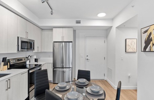 Allapattah Apartment | Spacious 2+bedroom apt in the prime location of Miami