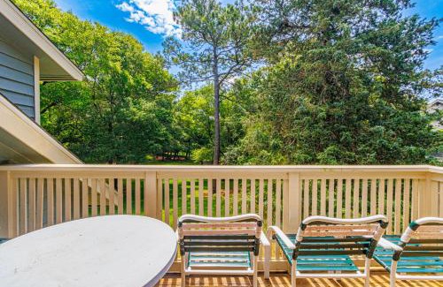 Arcadian Shores House | Spacious 2 Bedroom Condo- Vaulted Ceilings and Fireplace- St James Park 12-E