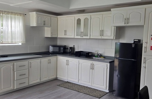 St. George's Apartment | Spacious 2-bedroom apartment in Saint George's with WiFi