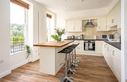Monkton Combe House | Spacious 2 Bedroom House With Stunning Views
