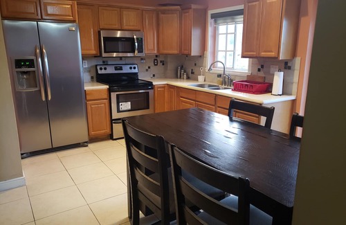 Eden Gardens Apartment | Spacious 2 Bedroom Kensington Cresent New Kgn