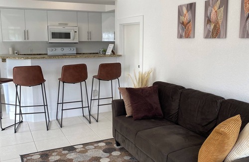 Bodden Town Apartment | Spacious 2-bedroom apartment in Bodden Town with WiFi and AC
