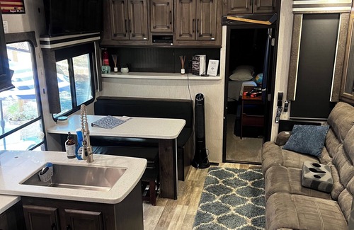 Jamestown House | Spacious 2-bedroom RV with AMAZING patio area!