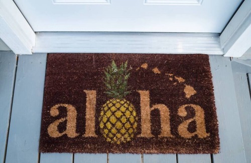 Waianae House | Spacious 2 BR Beach House with King Suite