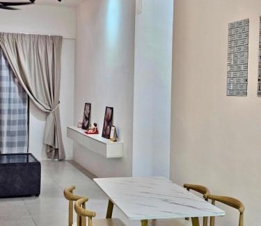 Kuching Apartment | Spacious 2 BR near Boulevard KCH