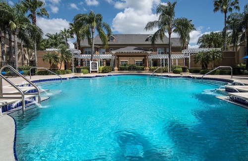 Oak Ridge Apartment | Spacious 2 room 2 Queen 1 King size bed. Entire Apartment