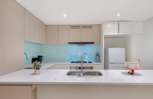 Wentworth Point Apartment | Spacious 2B2B at Marina square