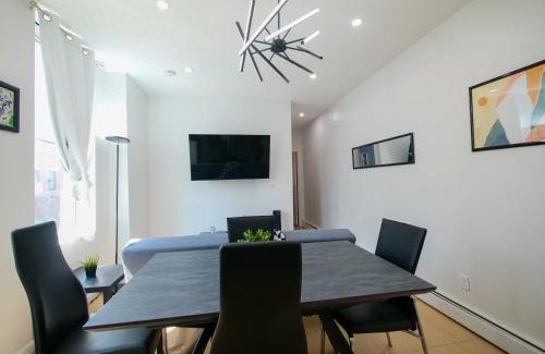The Heights Apartment | Spacious 2Bedroom & bath mins to NYC