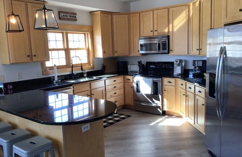 Three Lakes Condo | Spacious 2BR/2BA Condo at Northernaire – Lake Access & Northwoods Luxury