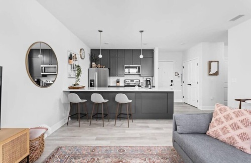 Meridian-Kessler Apartment | Spacious 2BR in Meridian Kessler by CozySuites
