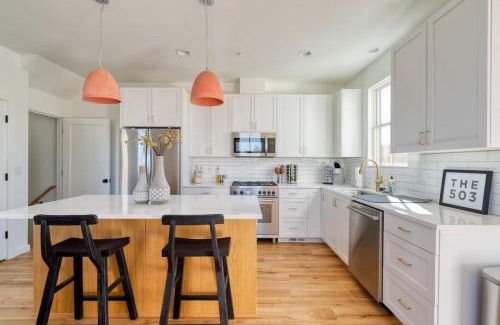 North Tabor House | Spacious 2BR - New Luxury Townhouse Stay