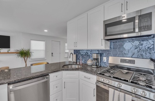 Bradley Beach House | Spacious 3-Bedroom Bungalow in Bradley Beach