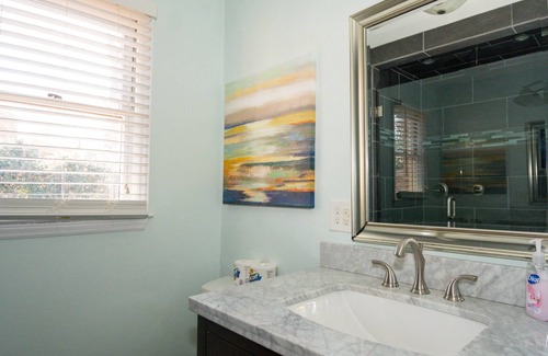 High Point House | Spacious 3 Bedroom 3 Bath Ranch