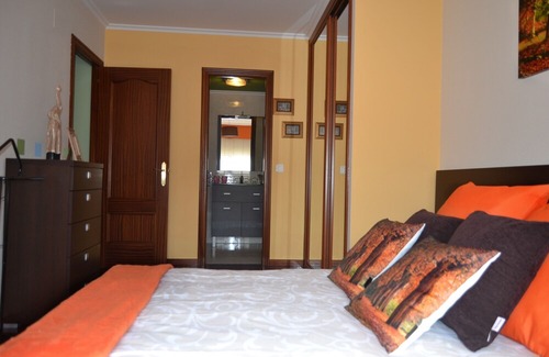 Ponteareas Apartment | Spacious 3 bedroom apartment with garage in Ponteareas, close to Vigo
