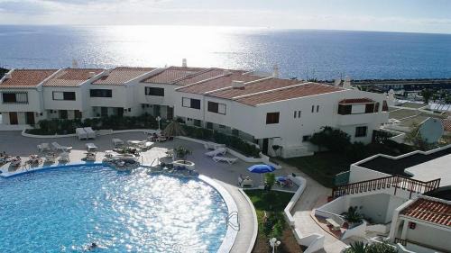 Costa Adeje Villa | Spacious 3-bedroom beach Bungalow